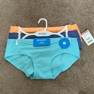 Brand New Columbia Hipster women’s underwear. 3 pairs size small